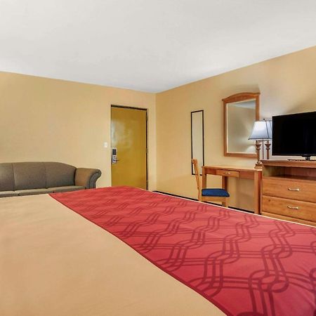 Econo Lodge Inn & Suites Evergreen Eksteriør billede